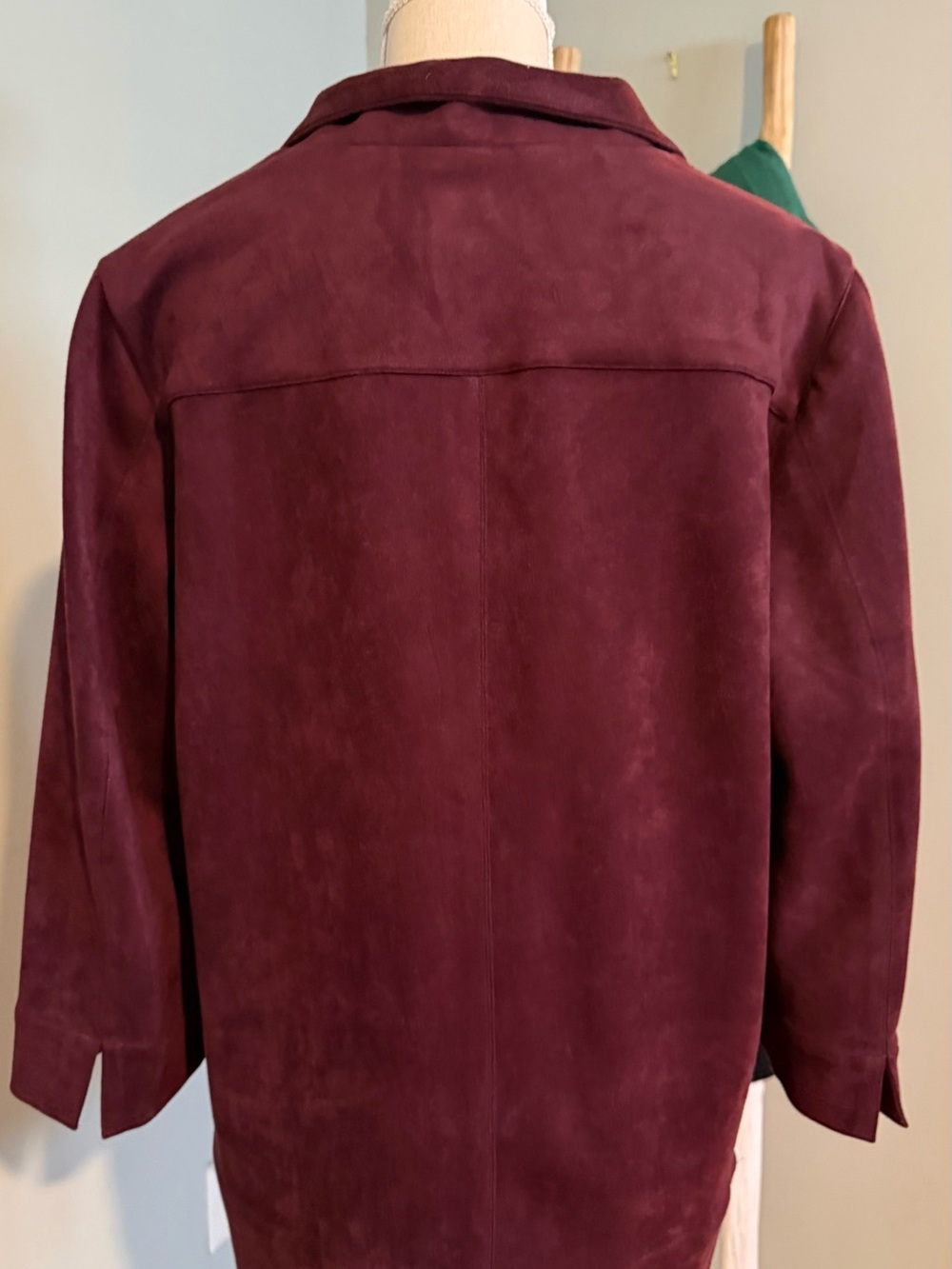 Tuckernuck Burgundy V-Neck Collared Tunic - Picture 3 of 5